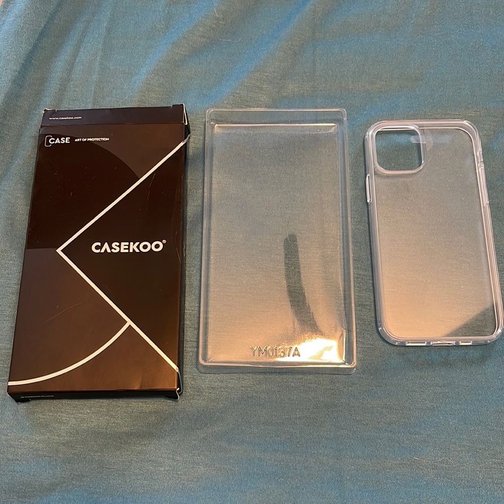 Apple iPhone 12/12 Pro (not Max) Case.